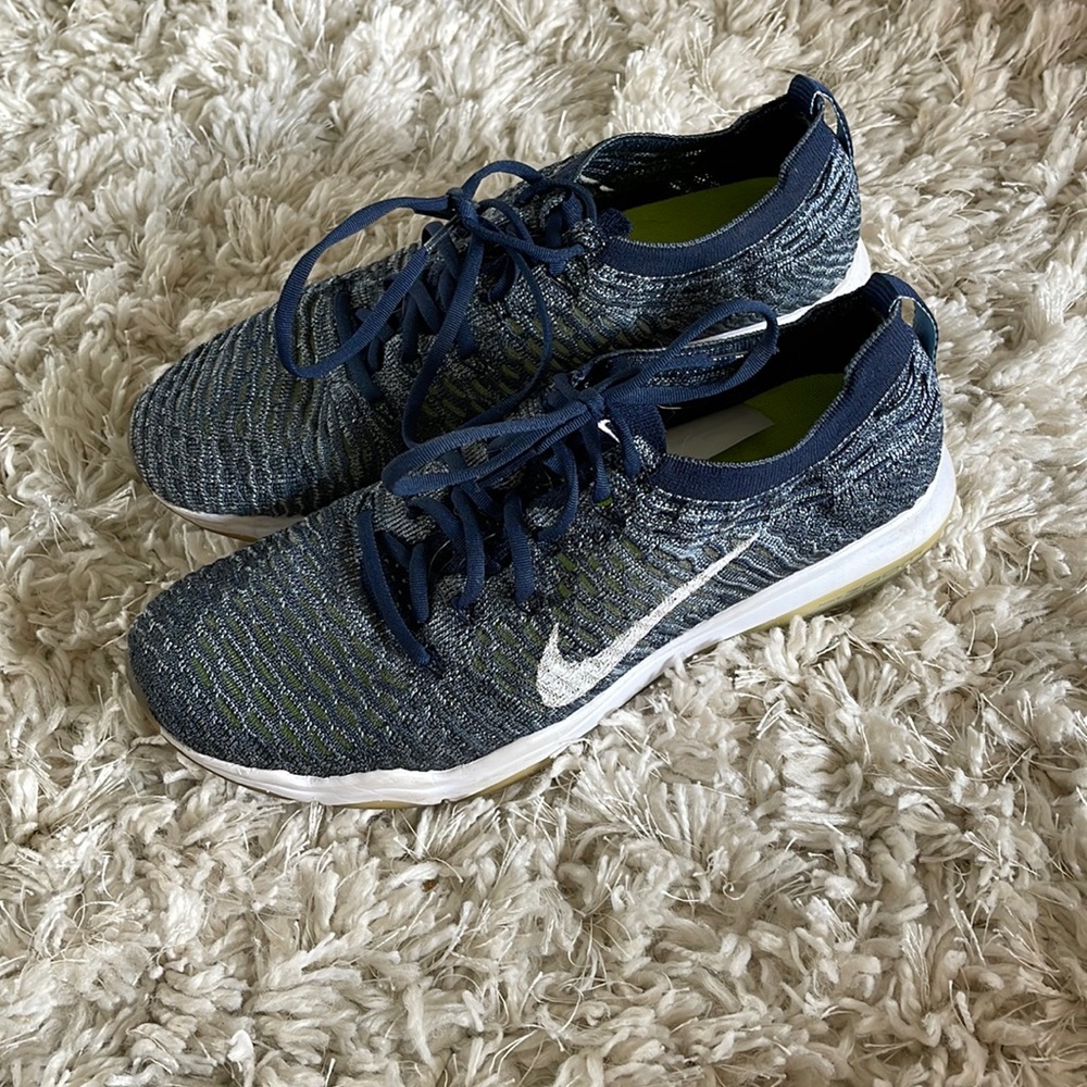 Nike 8.5 shoes